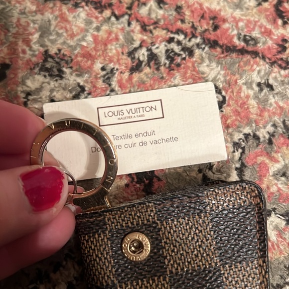 Louis Vuitton Brown Key Holder - Picture 7 of 15